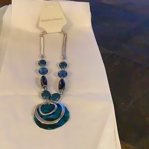 Drapers and Damon’s green necklace very pretty new